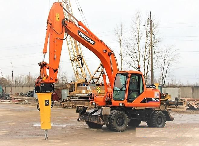 Экскаватор Doosan SOLAR 210WV (Гидромолот)