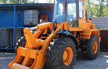 Универсальный погрузчик Амкодор 332C4