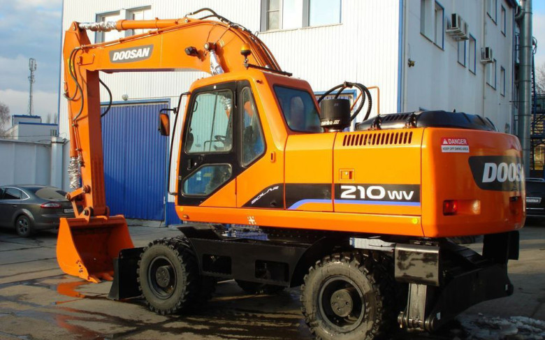 Экскаватор Doosan SOLAR 210WV