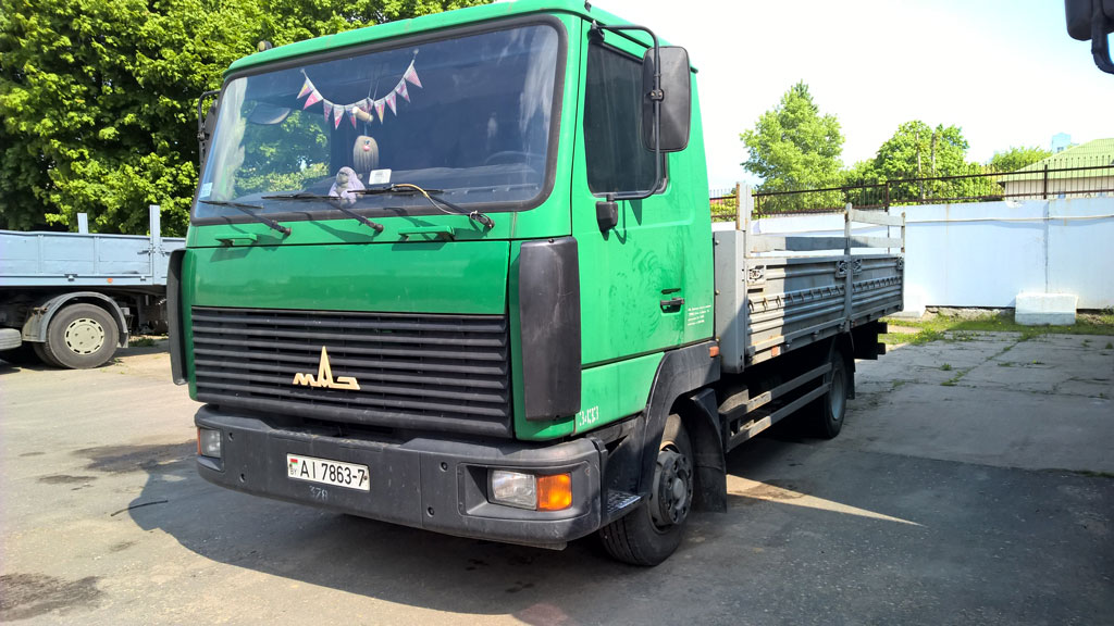 МАЗ-437143-329