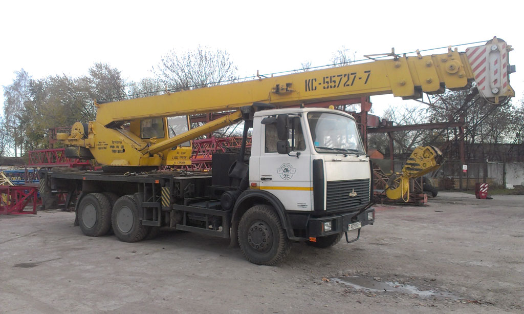 Автокран КС-55727-7
