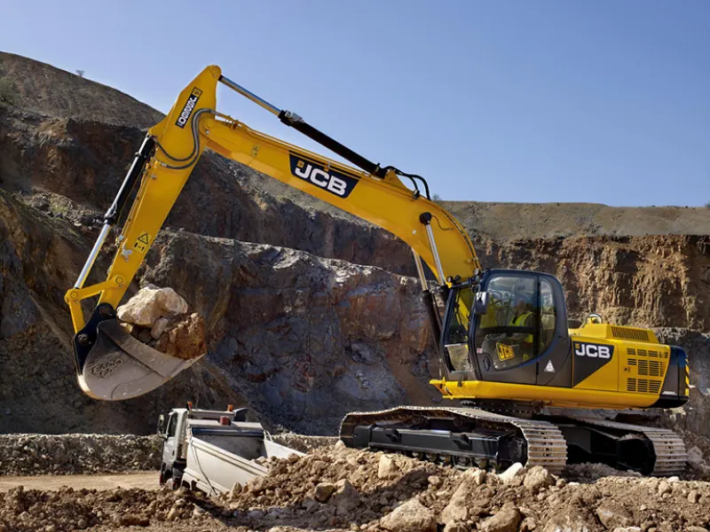 Гусеничный экскаватор JCB JS260 26 тонн