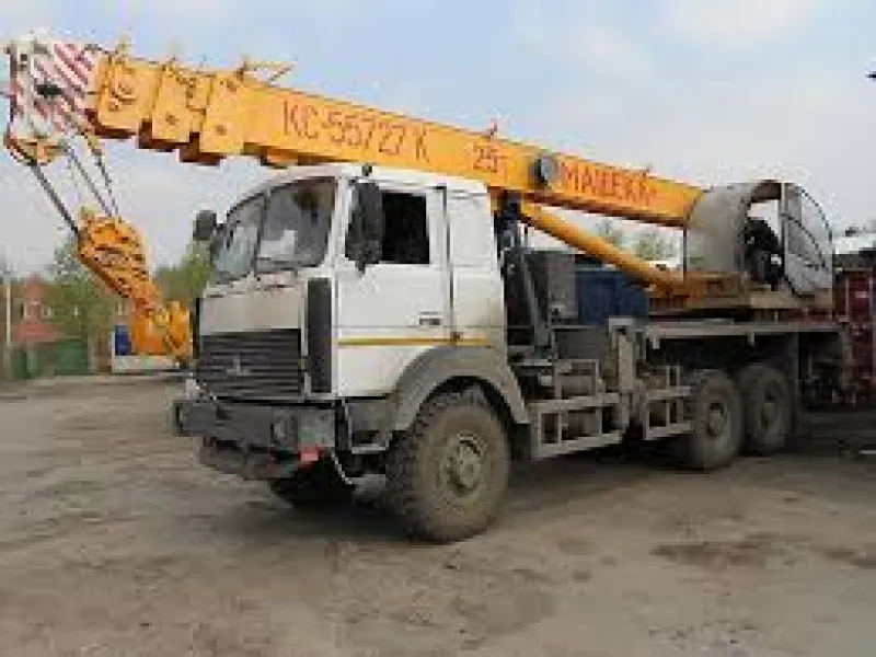 Автомобильный кран КС-55727-К-12