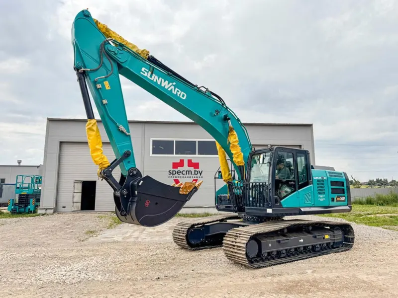 Гусеничный экскаватор SUNWARD SWE265F