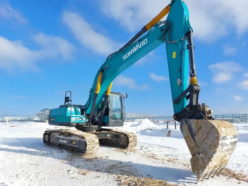 Гусеничный экскаватор SUNWARD SWE215E