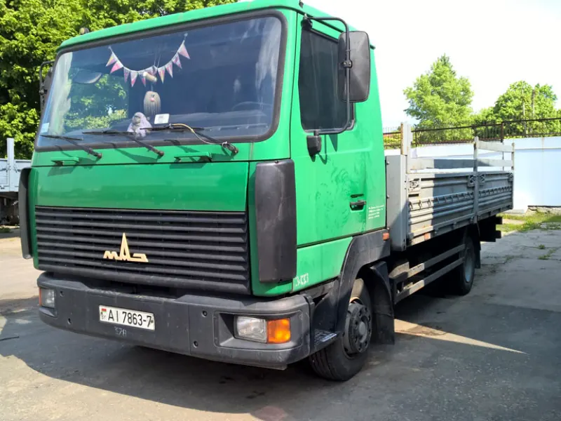 МАЗ-437143-329